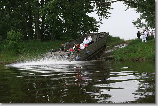 Dalí snímek